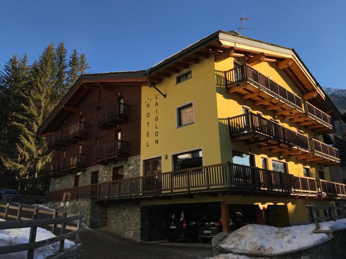 Hotel L' Aiglon Champoluc Exterior foto